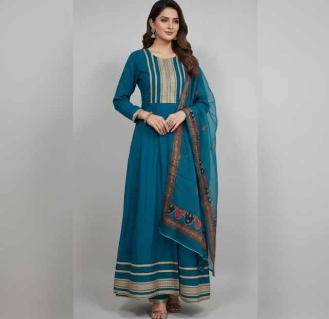 Ivory Floral Embroidered Set