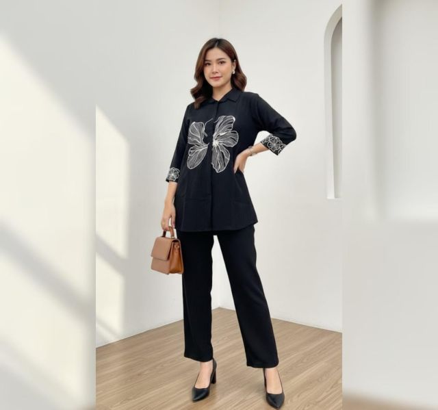 Women’s Floral Co-ord Set.